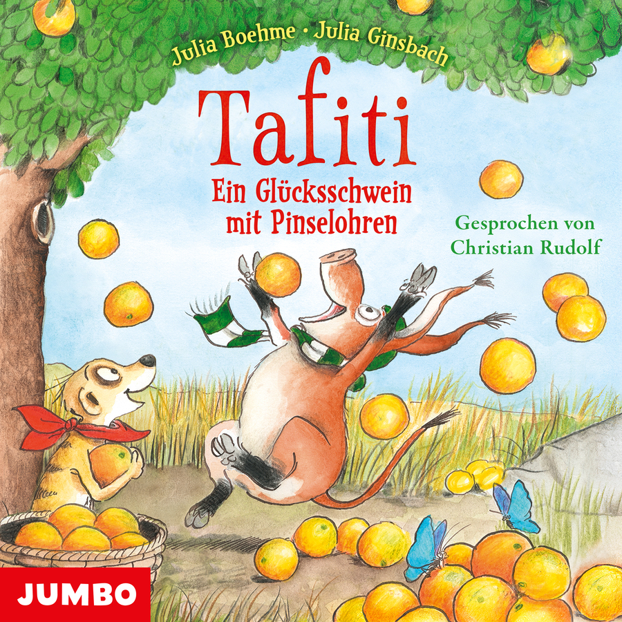 Illustriertes Cover mit einer Szene unter einem Baum mit grüner Krone und mehreren Orangen. Oben stehen in gebogener Schrift die Namen der Autorin (Julia Boehme) und der Autorin (Julia Ginsbach). Darunter steht in großer roter Schrift der Titel „Tafiti“, darunter in kleinerer Schrift „Ein Glücksschwein mit Pinselohren“. Rechts steht in grüner Schrift „Gesprochen von Christian Rudolf“. In der Bildmitte ist ein Schwein mit langen, dunklen Ohrbüscheln und grünem Schal zu sehen, das auf den Hinterbeinen steht und mehrere Orangen in die Luft wirft. Links daneben steht ein Erdmännchen mit rotem Halstuch unter dem Baum, hält eine Orange in den Pfoten und blickt zu dem Schwein. Am Boden liegen weitere Orangen, rechts unten sind zwei blaue Schmetterlinge zu sehen.